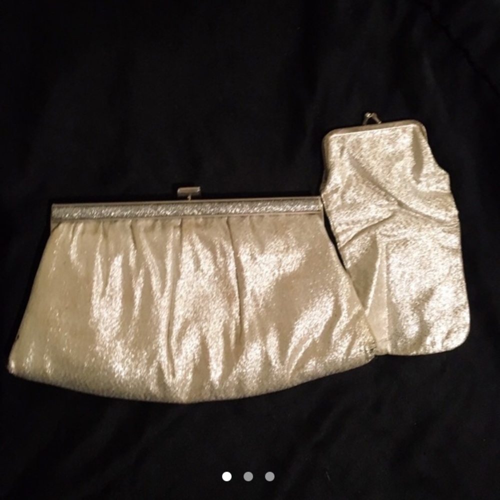 Vintage silve lamé clutch